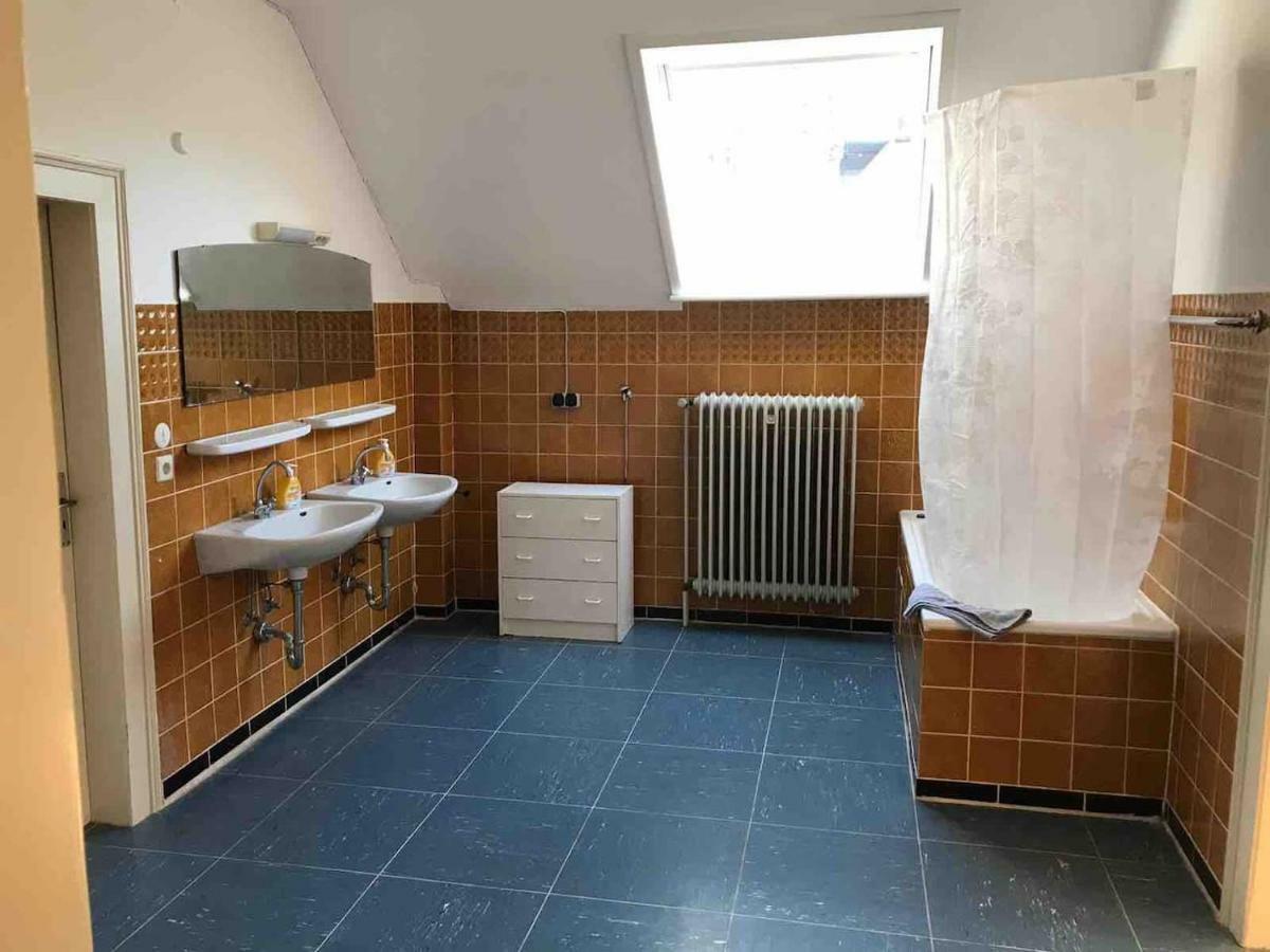 Wein Lodge Durbach - Gruppenhaus Weingut Neveu Exterior photo